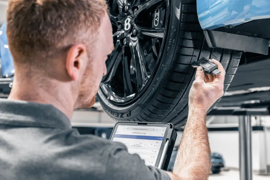 Bentley Luxury Sports Car Service Center in Houston, Texas